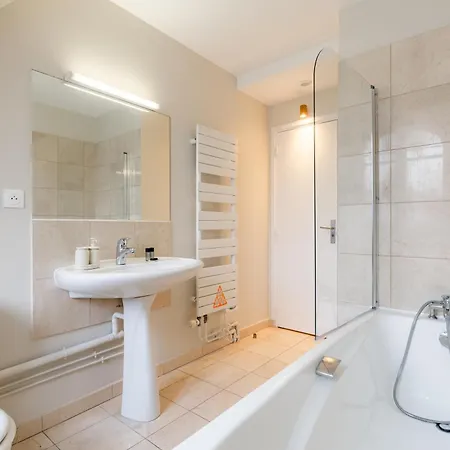 Grand Design Sous Les Toits, 16e Appartamento